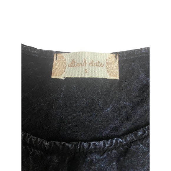 Altar'd State Black Distressed Sleeveless Semi Sheer Lace Square Tank Size Small - Picture 2 of 6